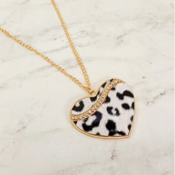 Large Animal Print Heart Pendant Necklace with Crystals, Fashion Heart Necklace - Picture 3 of 7